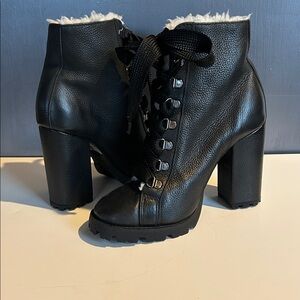 Schutz Zhara Winter Bootie Womens 7.5 Black Lace Up Chunky Combat Boots Urban